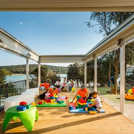 Easyatent Bungalow Tent Vestar 假日公园 罗维尼